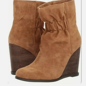 ANTHROPOLOGIE SPLENDID REBECCA WEDGE BOOTIES ~ SIZE 6.5 US
